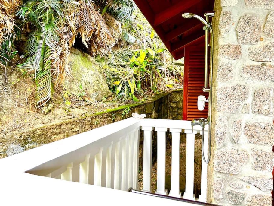 Hilltop South - Villa Bougainville タカマカ エクステリア 写真