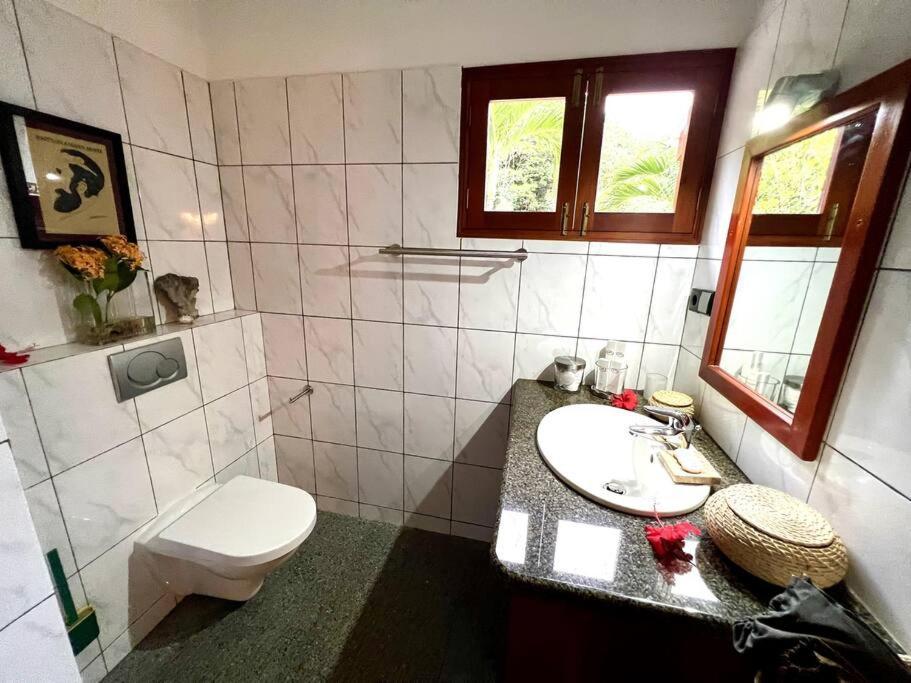 Hilltop South - Villa Bougainville タカマカ エクステリア 写真