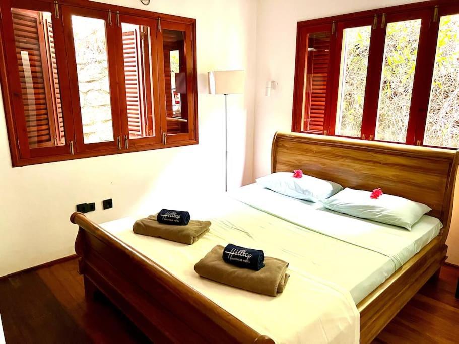 Hilltop South - Villa Bougainville タカマカ エクステリア 写真
